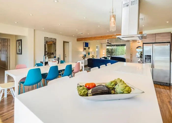 Indigo Oasis Pool Sleeps 20 *