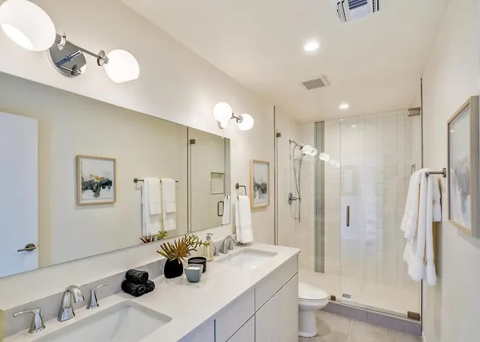 Indigo Oasis Pool Sleeps 20 Phoenix
